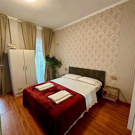 Pardis Guest House ローマ エクステリア 写真