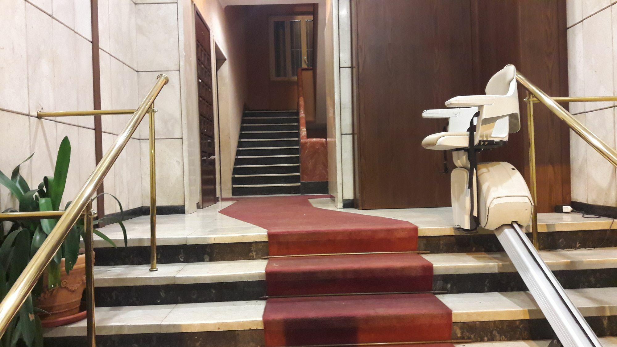 Pardis Guest House ローマ エクステリア 写真